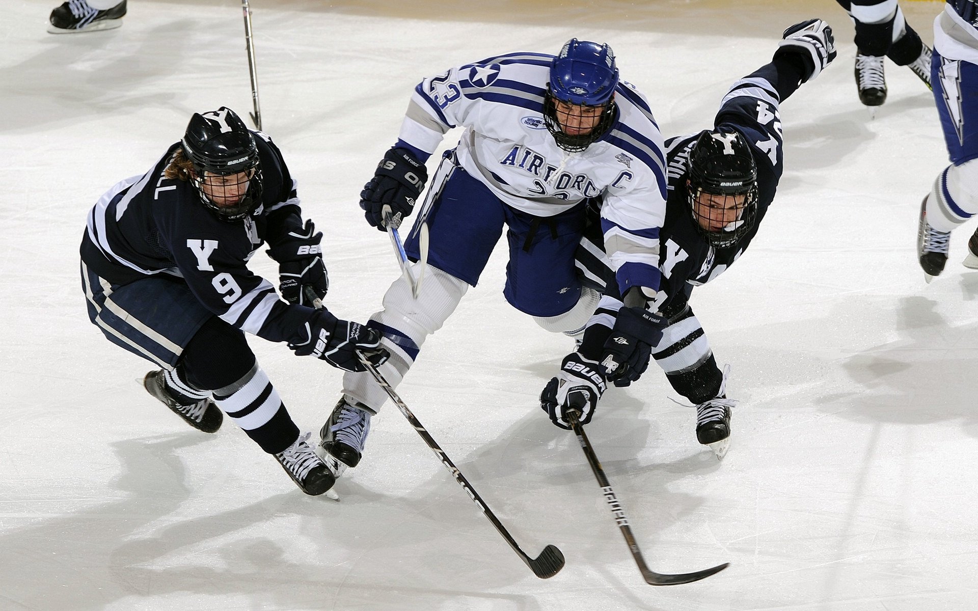 球员是否应参与全球反歧视宣传内容拍摄,球员能拒绝国家队征召吗